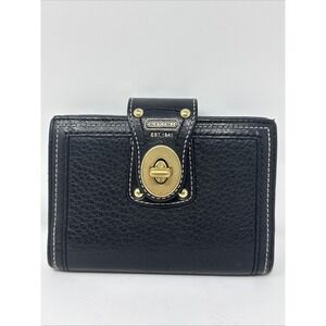 Vintage Coach Turnlock Passport Holder, Coach Turn Lock Black & Gold